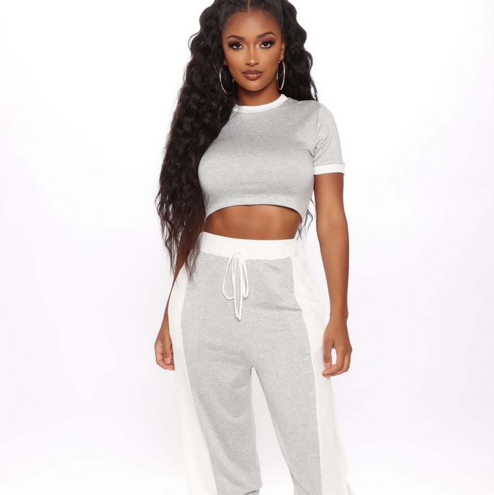 2 piece set - Picture 2 of 3